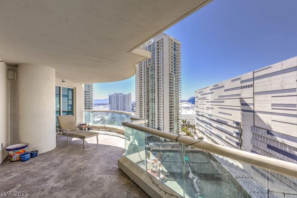 2747 Paradise, Las Vegas, NV 89109