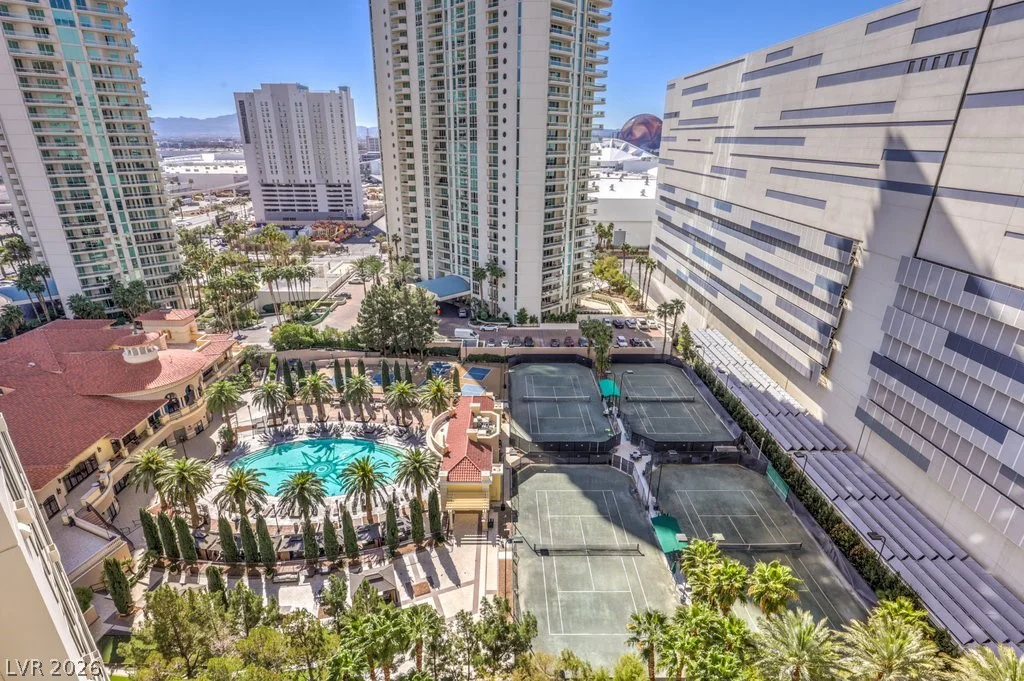 2747 Paradise, Las Vegas, NV 89109