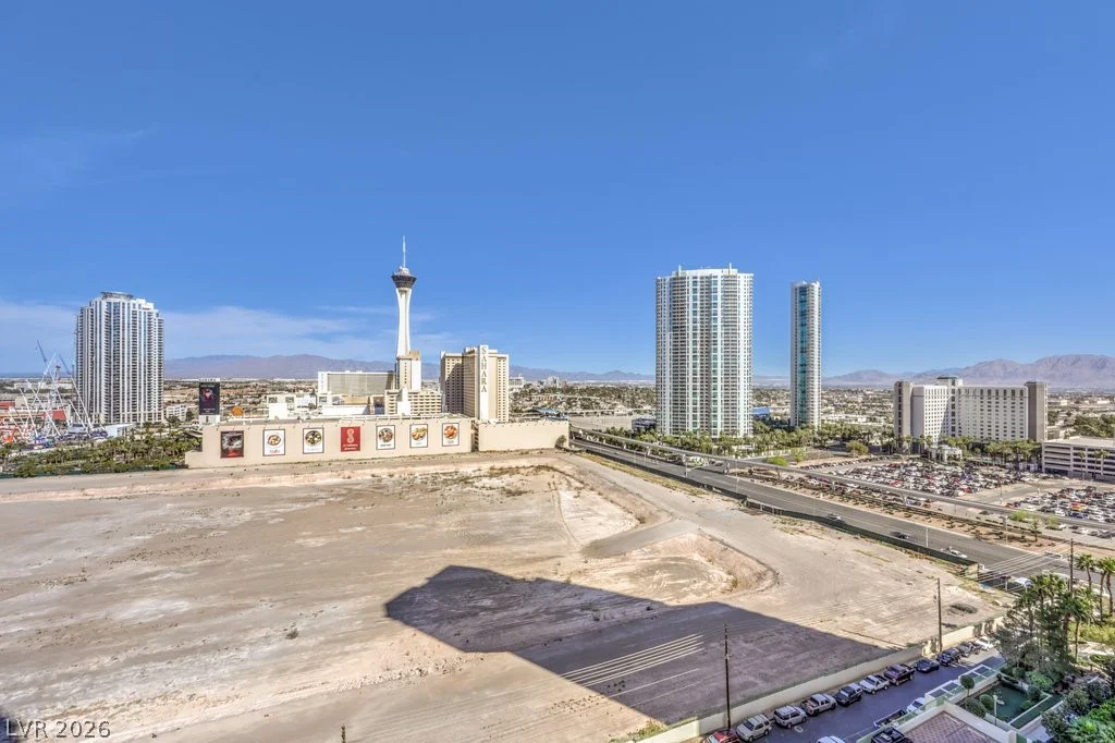 2747 Paradise, Las Vegas, NV 89109