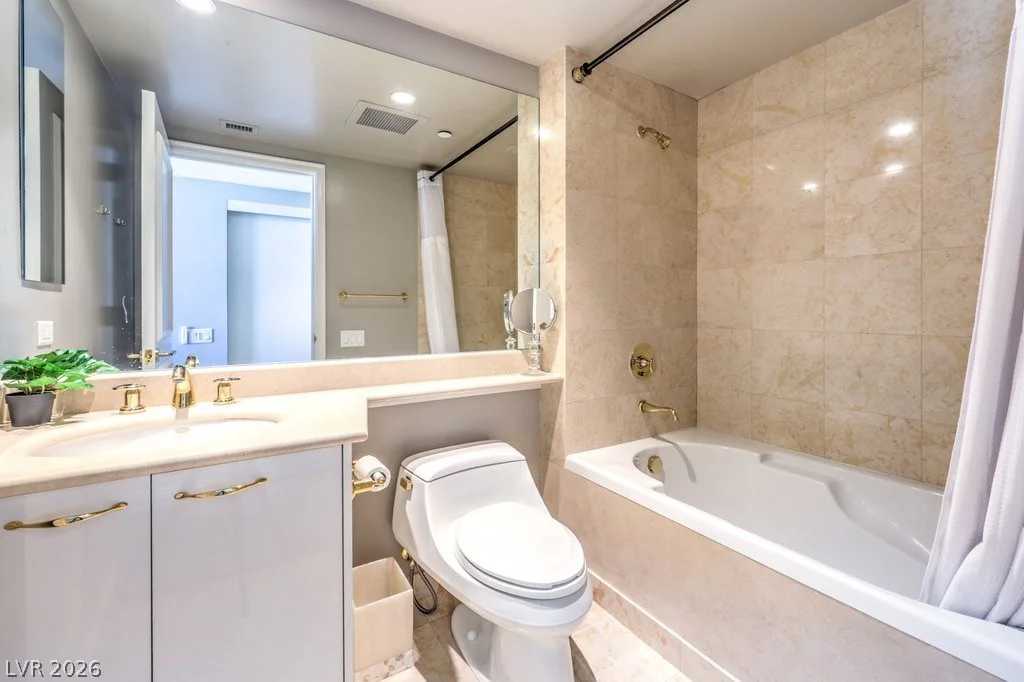 2747 Paradise, Las Vegas, NV 89109