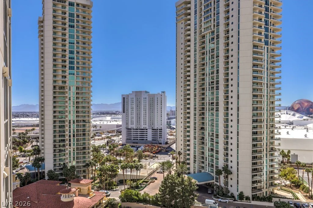 2747 Paradise, Las Vegas, NV 89109