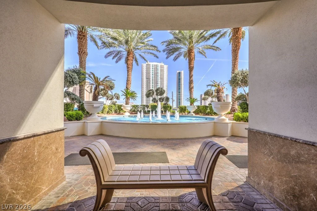 2747 Paradise, Las Vegas, NV 89109