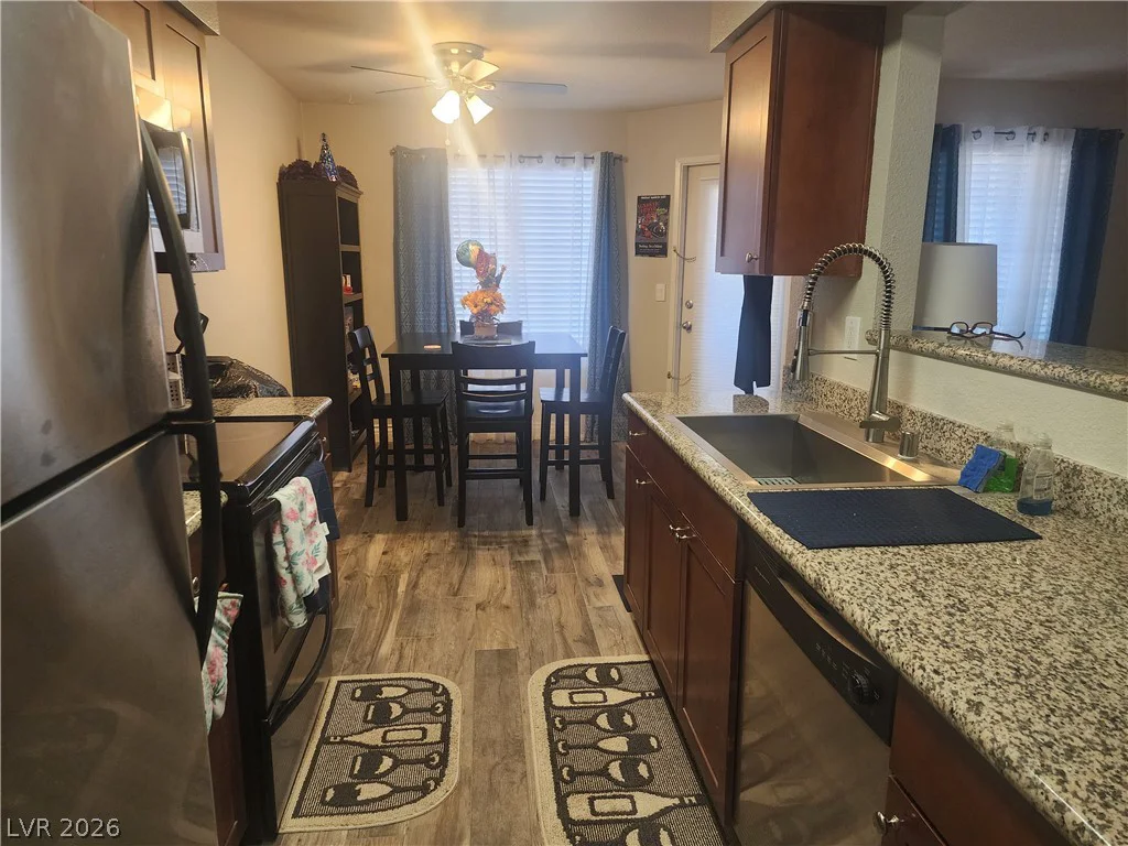 2750 Durango, Las Vegas, NV 89117