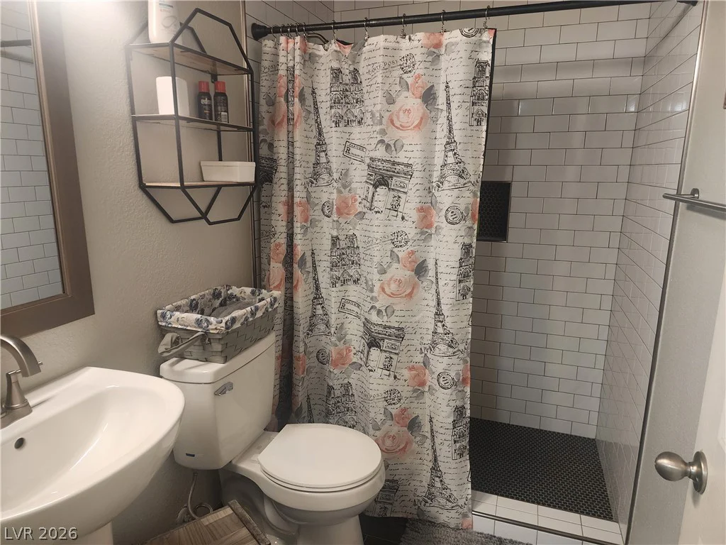 2750 Durango, Las Vegas, NV 89117