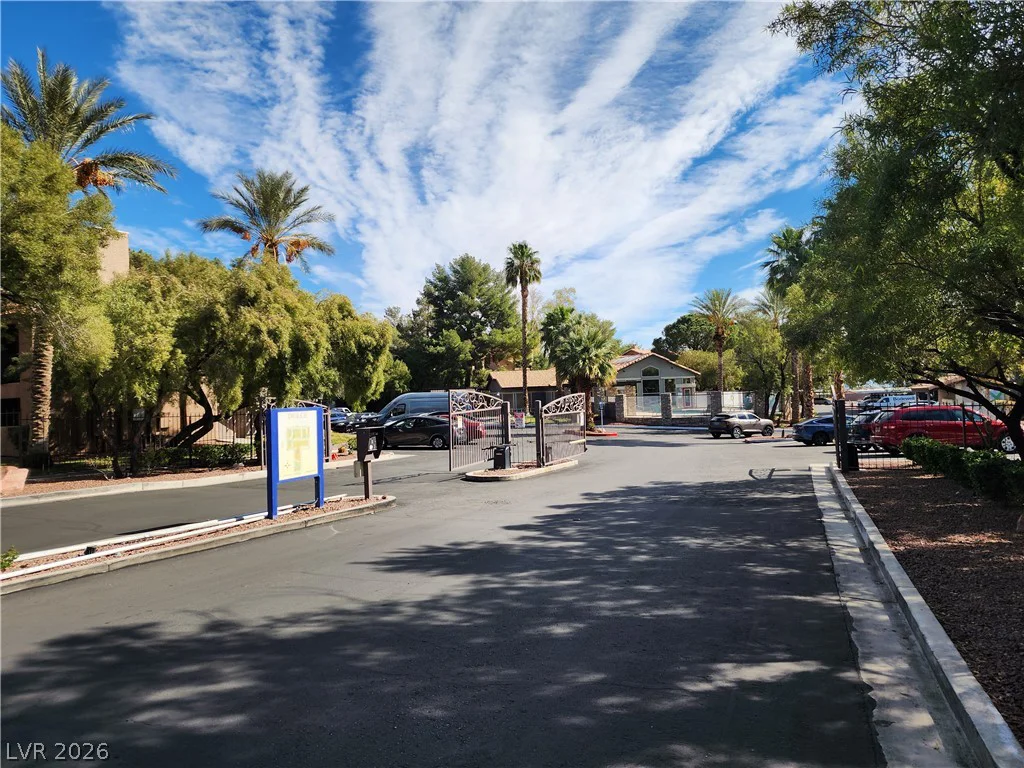 2750 Durango, Las Vegas, NV 89117