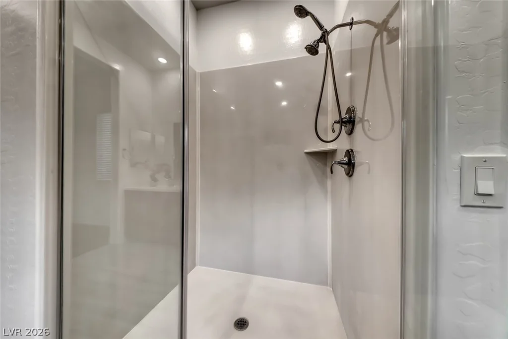 72 Reflection Cove, Henderson, NV 89011