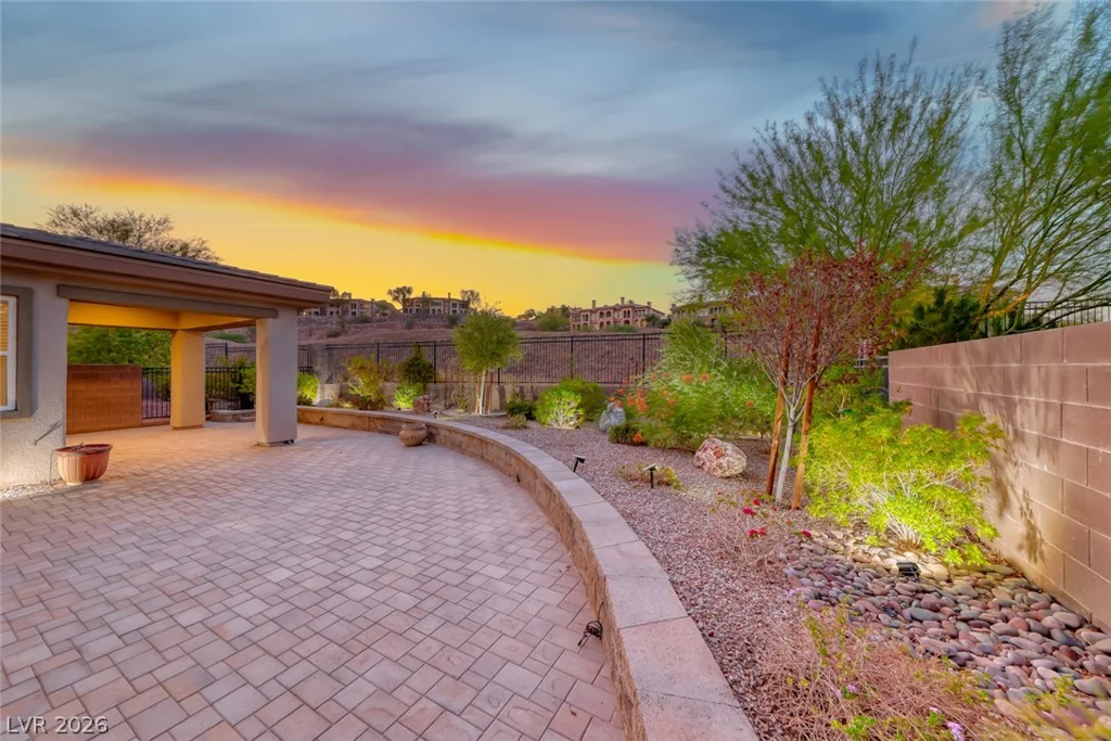 72 Reflection Cove, Henderson, NV 89011