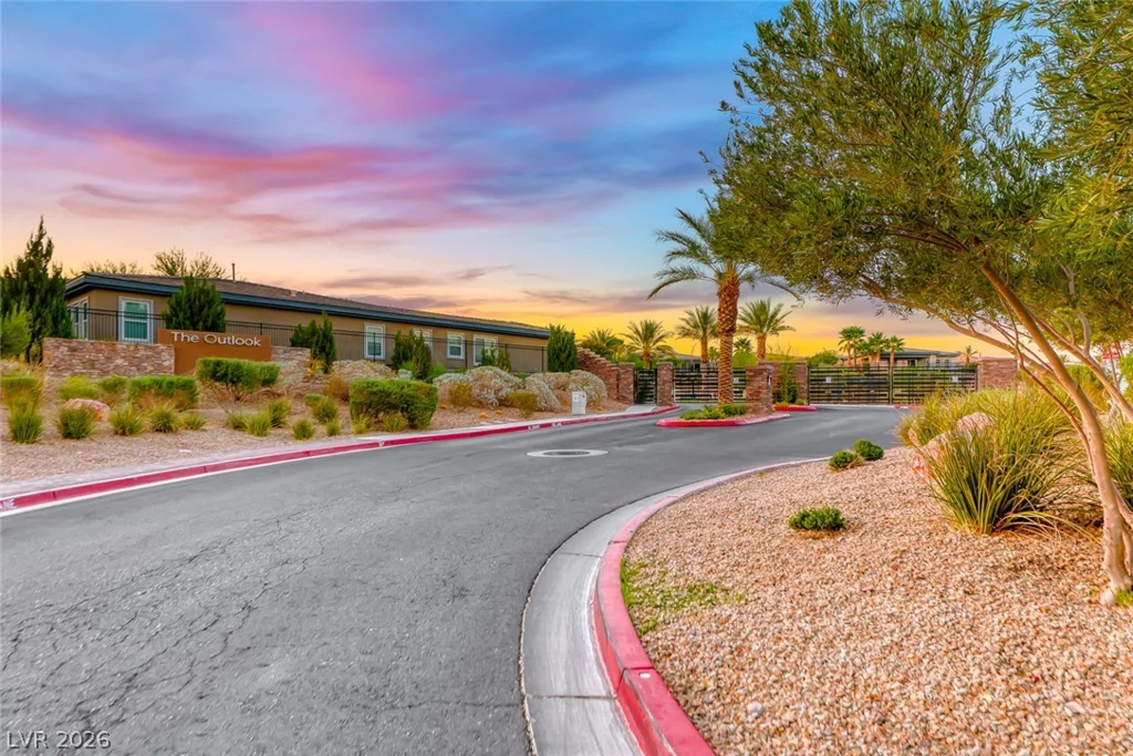 72 Reflection Cove, Henderson, NV 89011