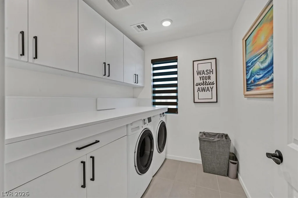 2933 Little Current, North Las Vegas, NV 89086