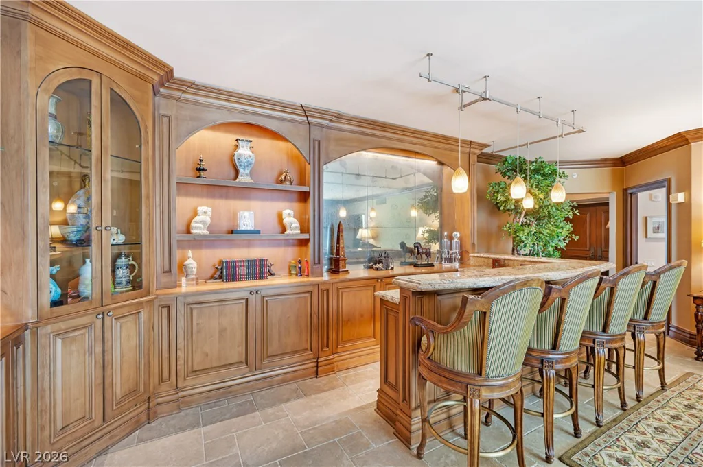 2747 Paradise, Las Vegas, NV 89109