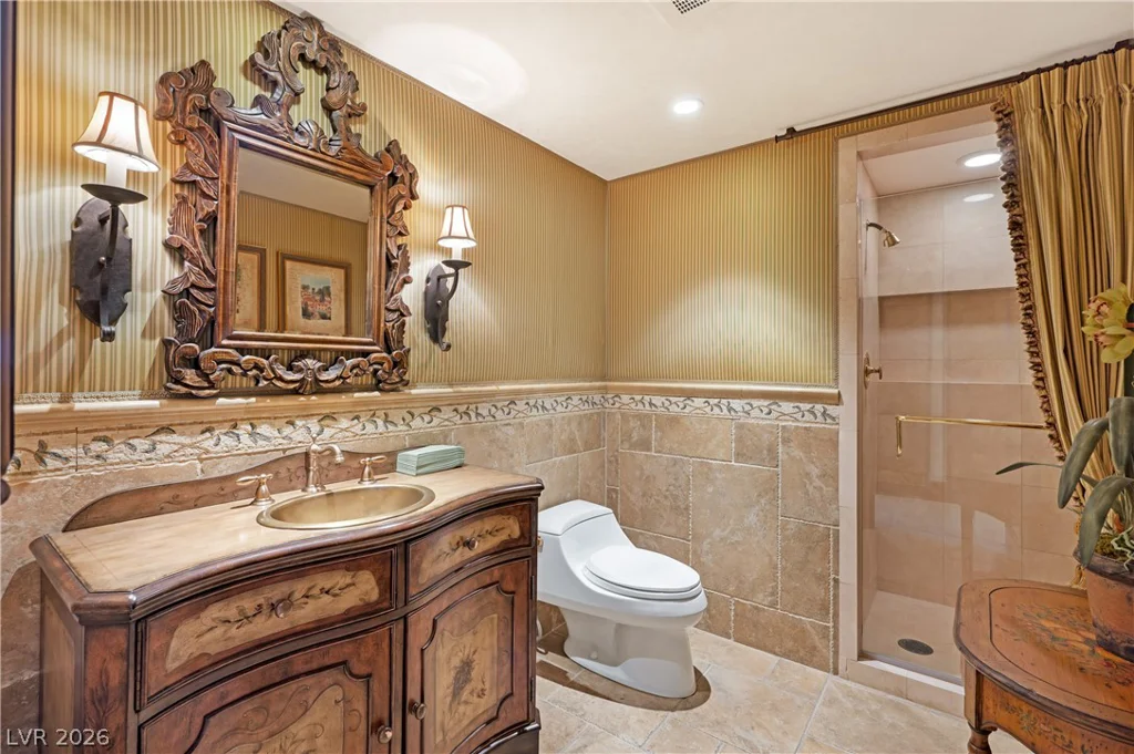 2747 Paradise, Las Vegas, NV 89109
