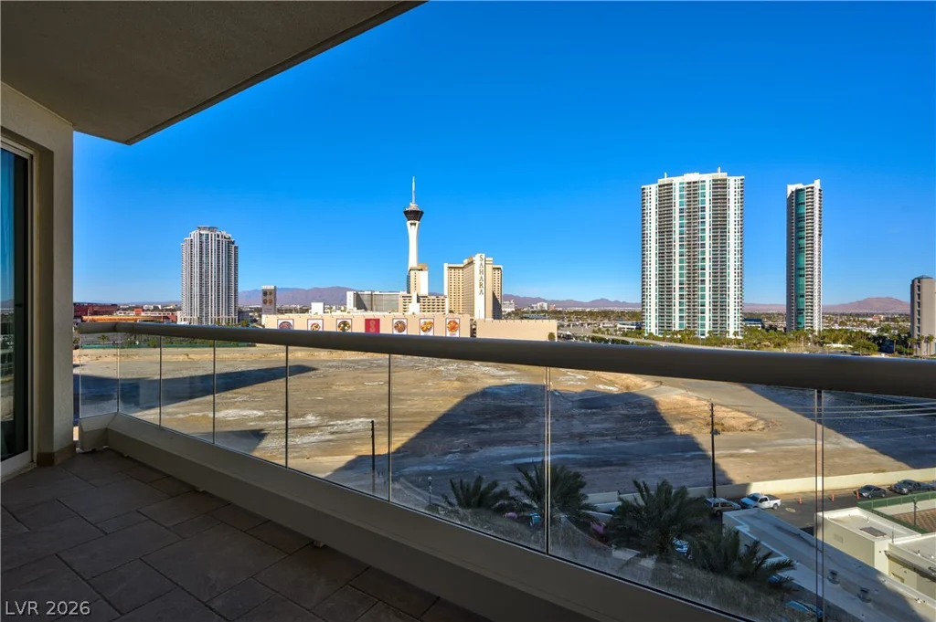 2747 Paradise, Las Vegas, NV 89109
