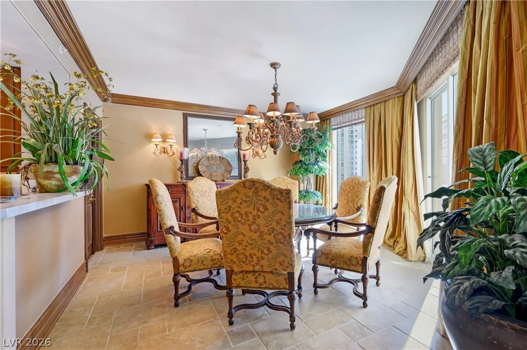 2747 Paradise, Las Vegas, NV 89109