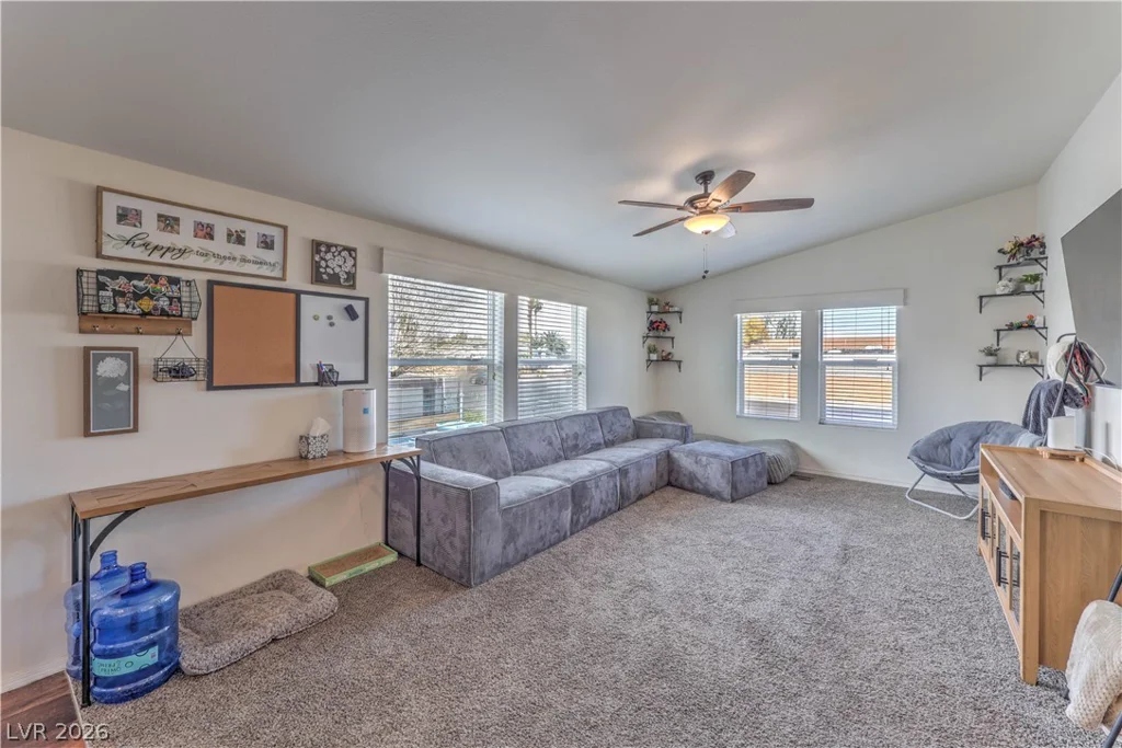 4893 Twain, Las Vegas, NV 89121