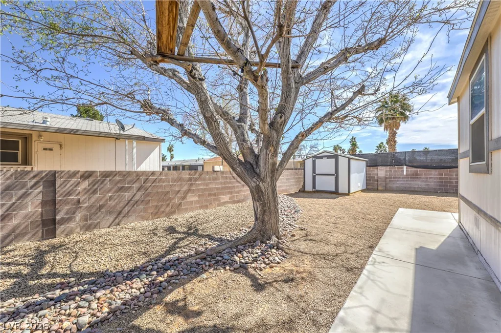 4893 Twain, Las Vegas, NV 89121