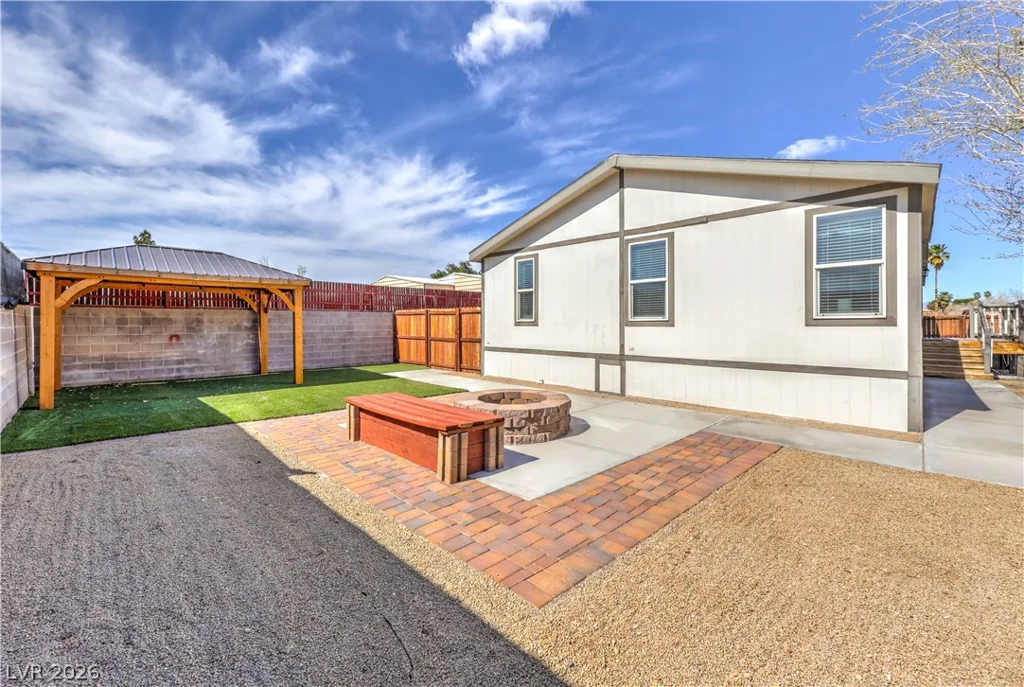 4893 Twain, Las Vegas, NV 89121