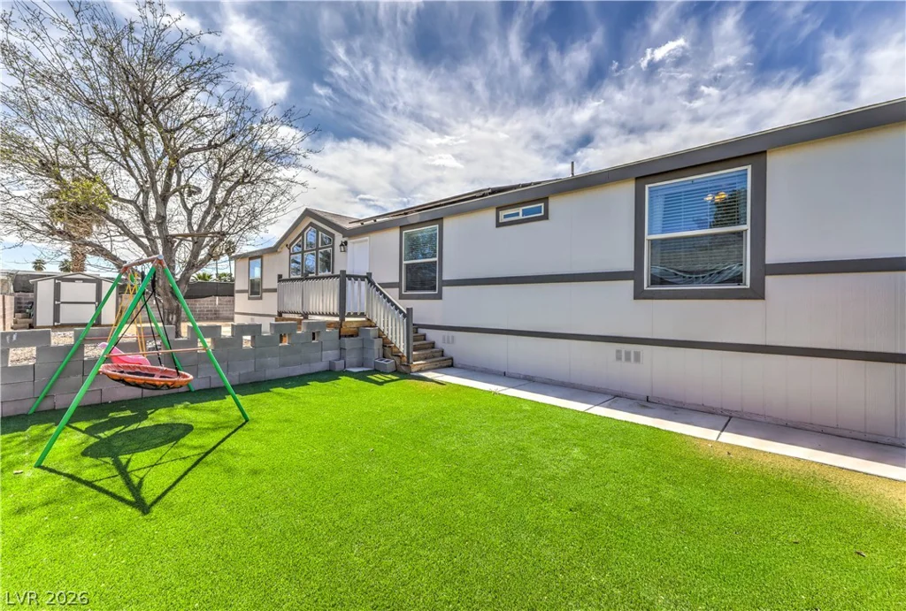 4893 Twain, Las Vegas, NV 89121