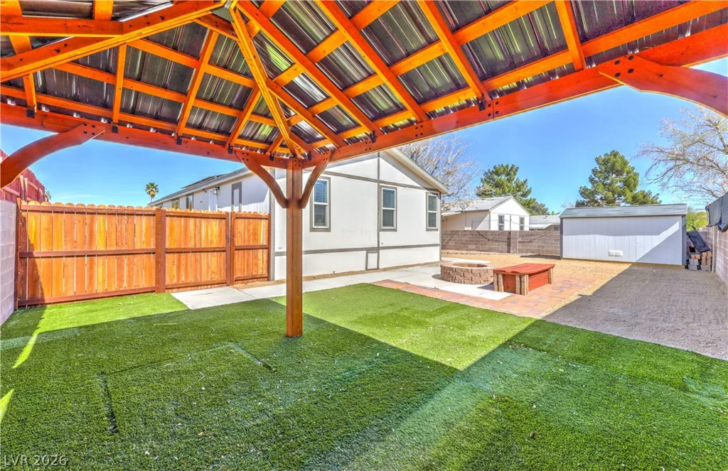 4893 Twain, Las Vegas, NV 89121