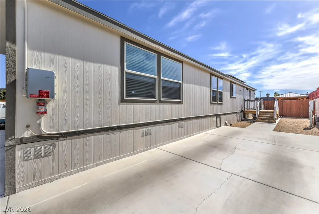 4893 Twain, Las Vegas, NV 89121