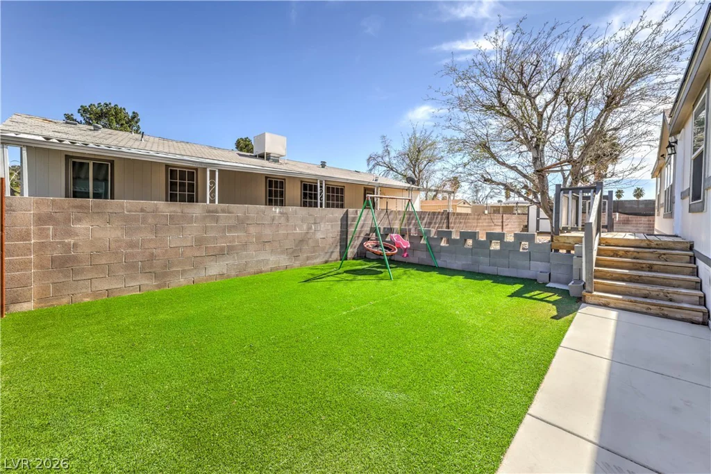 4893 Twain, Las Vegas, NV 89121