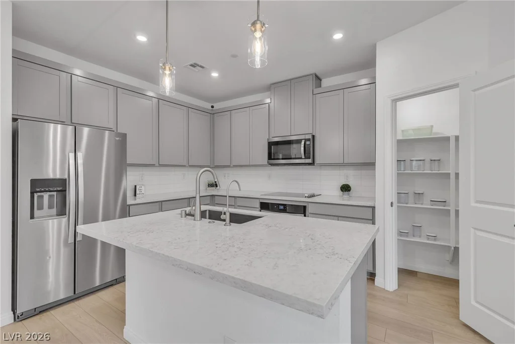 224 Wewatta, Henderson, NV 89011