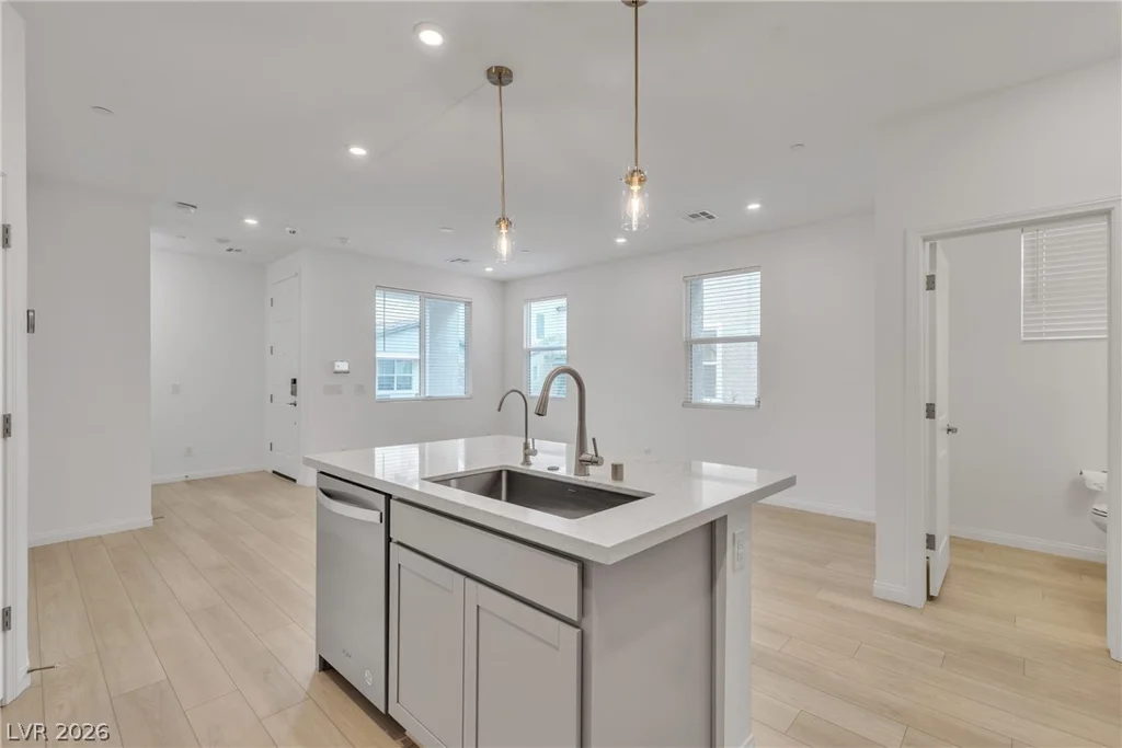 224 Wewatta, Henderson, NV 89011