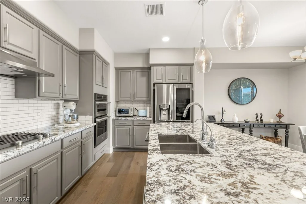 2555 Hampton, Henderson, NV 89052