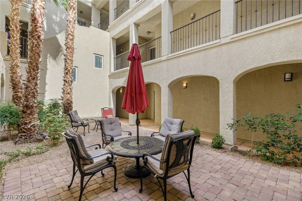 2555 Hampton, Henderson, NV 89052