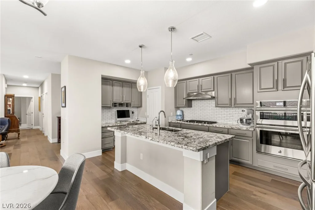 2555 Hampton, Henderson, NV 89052