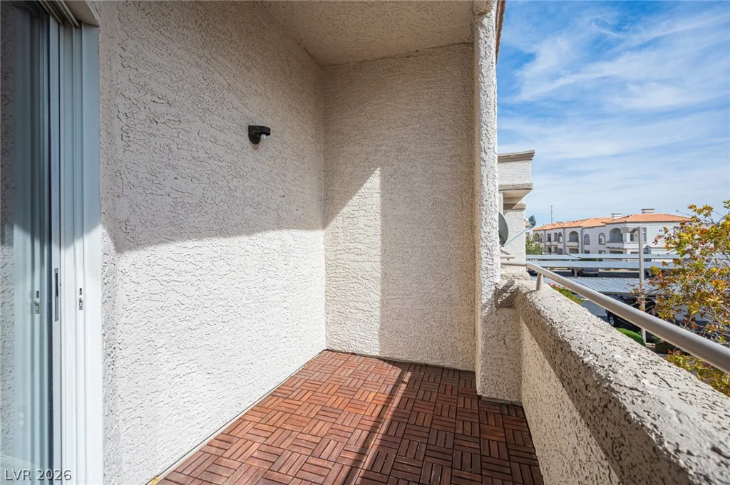 3150 Soft Breezes, Las Vegas, NV 89128