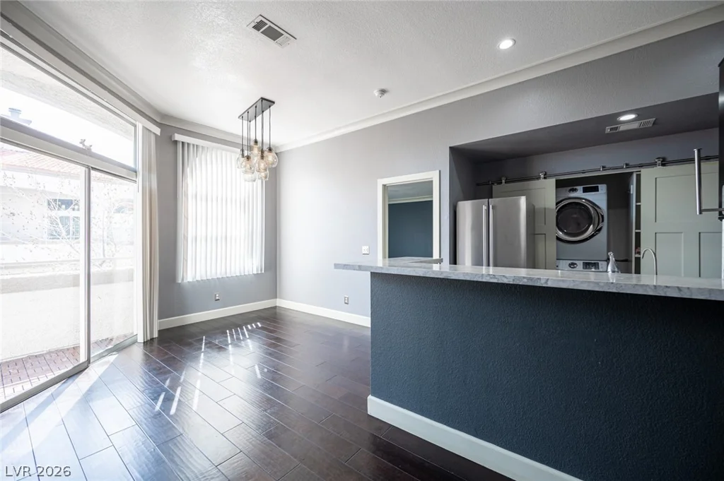3150 Soft Breezes, Las Vegas, NV 89128