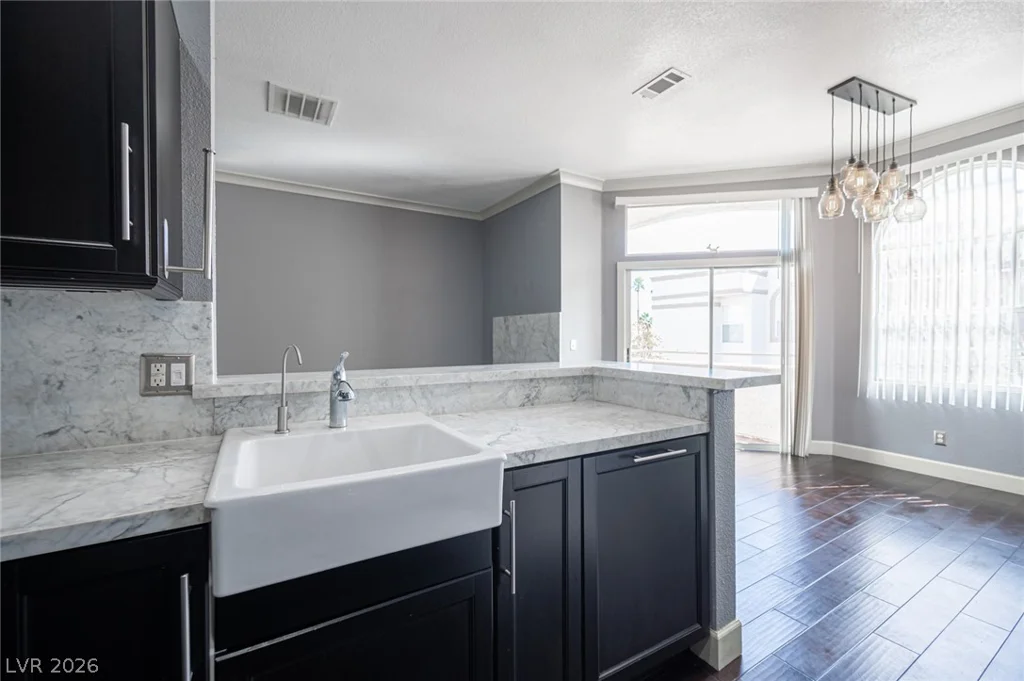 3150 Soft Breezes, Las Vegas, NV 89128