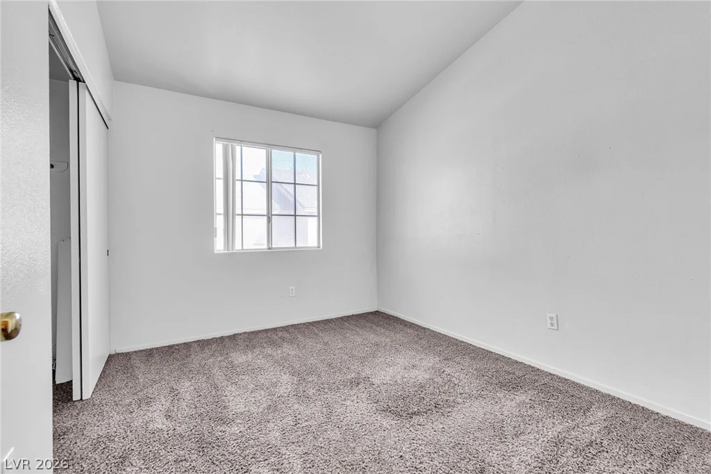 1109 Dusty Creek, Las Vegas, NV 89128