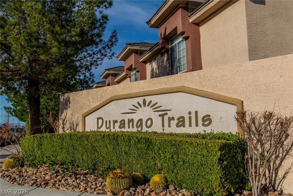 1109 Dusty Creek, Las Vegas, NV 89128