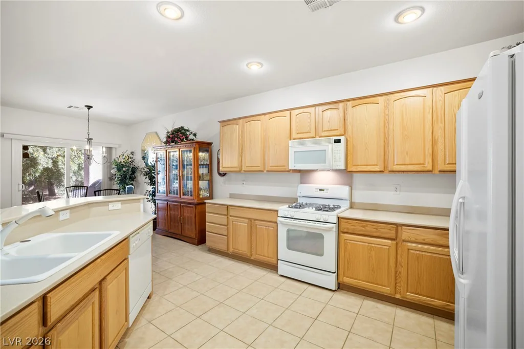 2072 Fort Halifax, Henderson, NV 89052