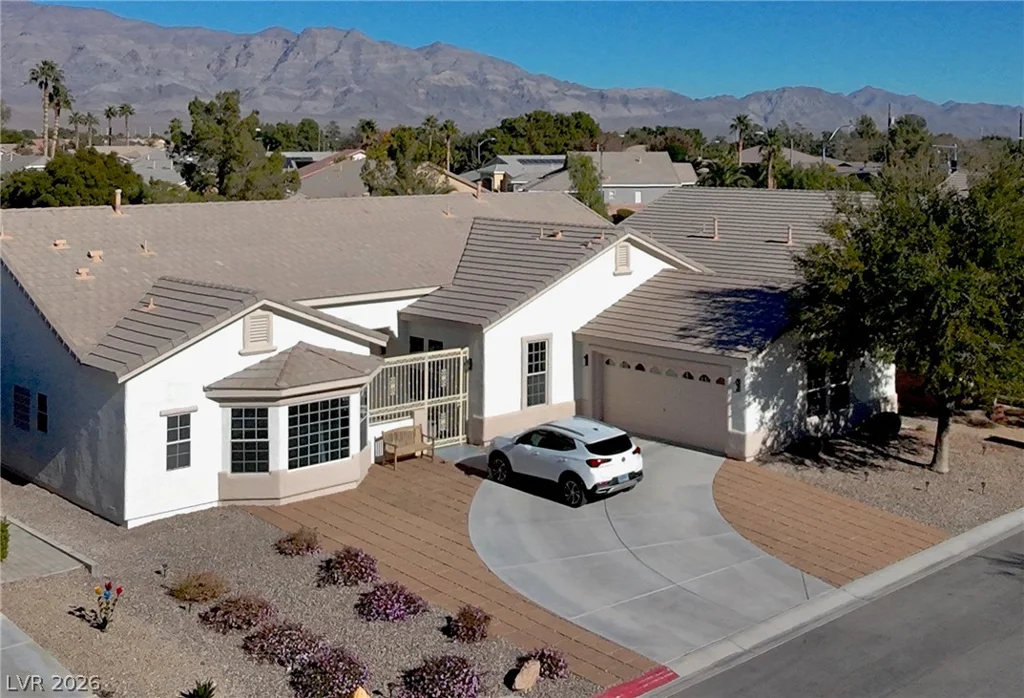 5422 Nestled Moon, Las Vegas, NV 89131