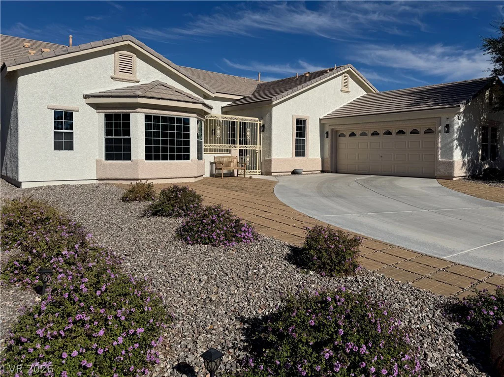 5422 Nestled Moon, Las Vegas, NV 89131