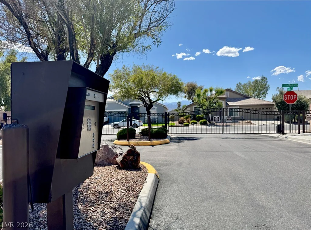 5422 Nestled Moon, Las Vegas, NV 89131