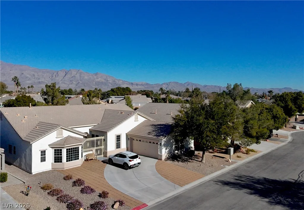 5422 Nestled Moon, Las Vegas, NV 89131