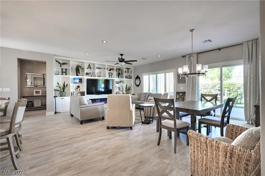 2211 Twin Falls, Henderson, NV 89044