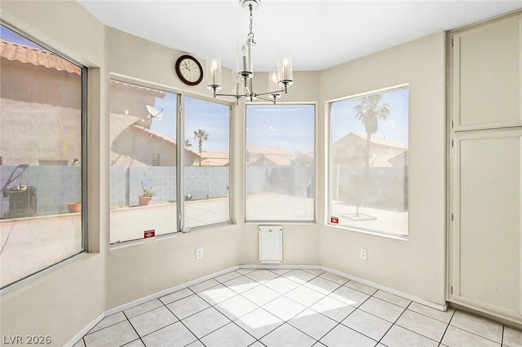 6484 Lombard, Las Vegas, NV 89108