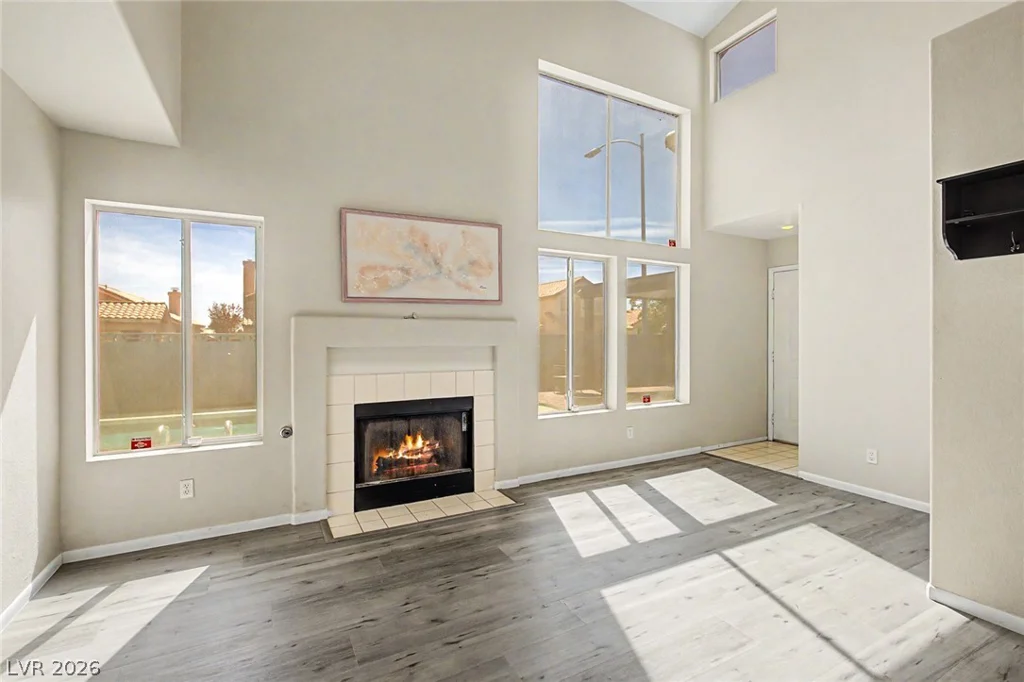 6484 Lombard, Las Vegas, NV 89108