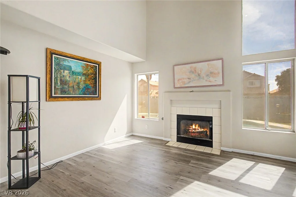 6484 Lombard, Las Vegas, NV 89108