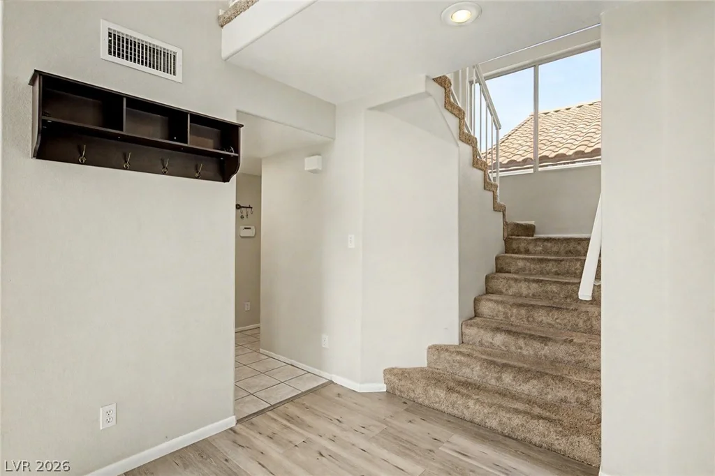 6484 Lombard, Las Vegas, NV 89108