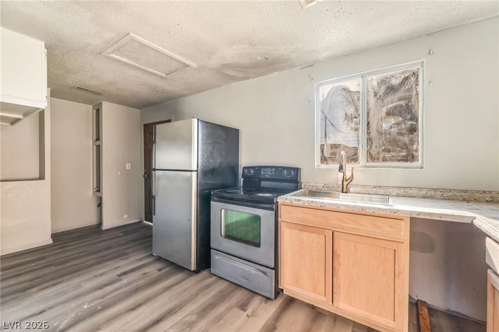 2526 Sunrise, Las Vegas, NV 89101