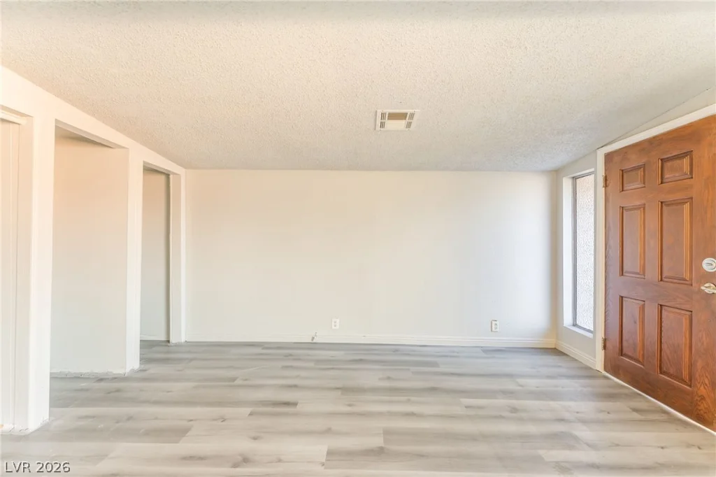 2526 Sunrise, Las Vegas, NV 89101