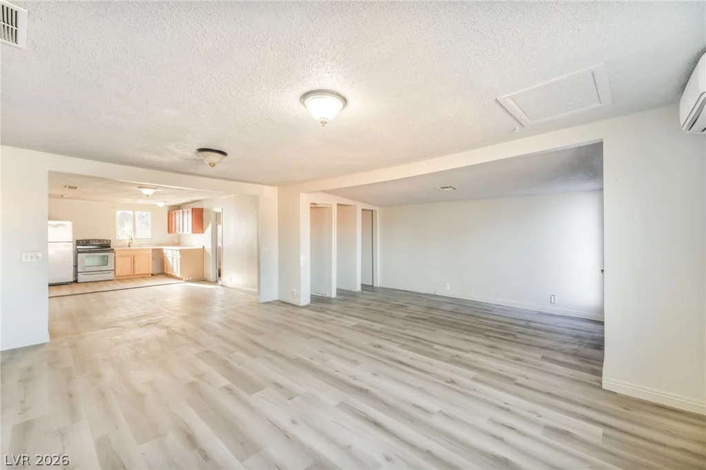 2526 Sunrise, Las Vegas, NV 89101