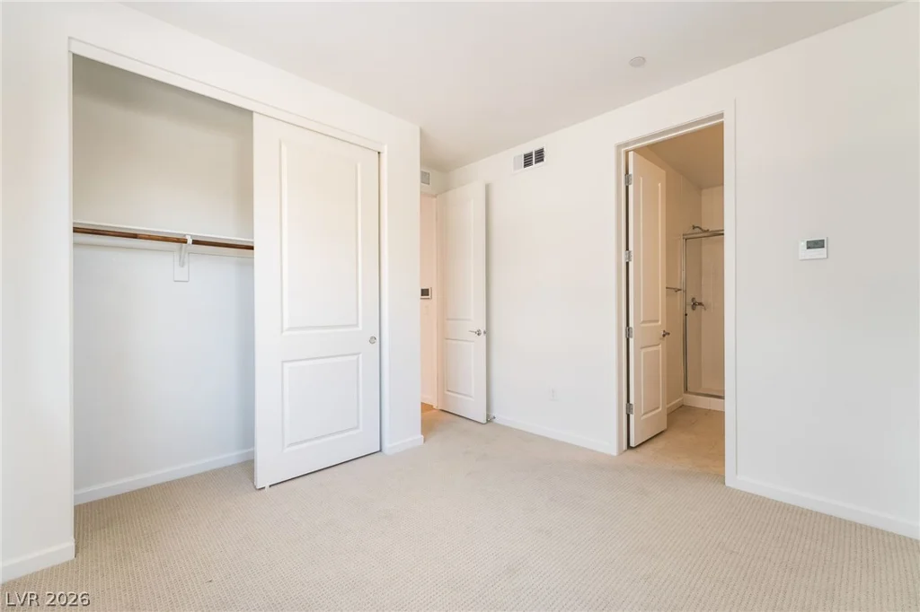 647 Agate Bridge, Las Vegas, NV 89138
