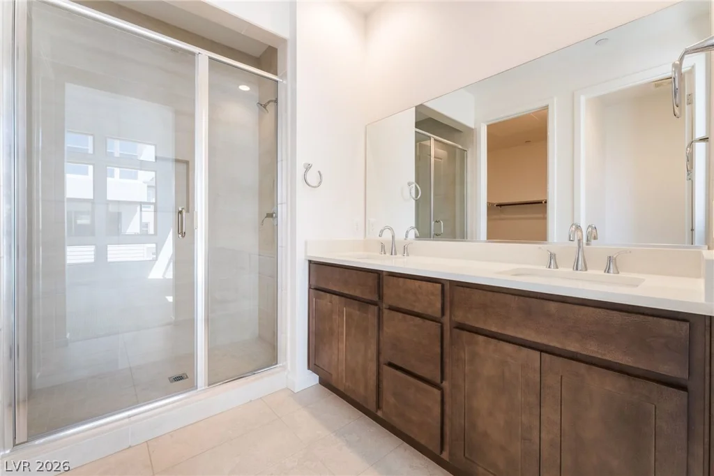 647 Agate Bridge, Las Vegas, NV 89138