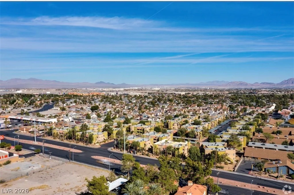 1812 Decatur, Las Vegas, NV 89108